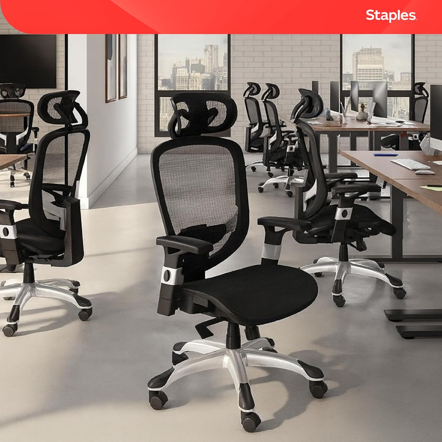 STAPLES Hyken Ergonomic Task Chair, Mesh, Ergonomic, Lumbar Support, Swivel, Black